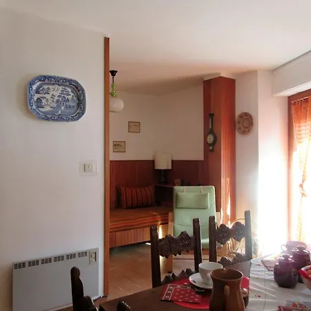 Casa Arancio شقة